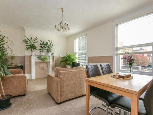 Apartment at Lorne Road, Greater London