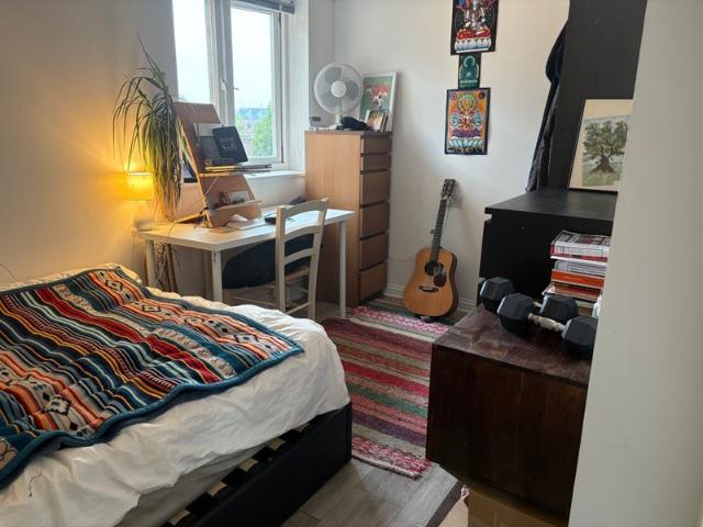 Apartment at Lavington Close, Greater London
