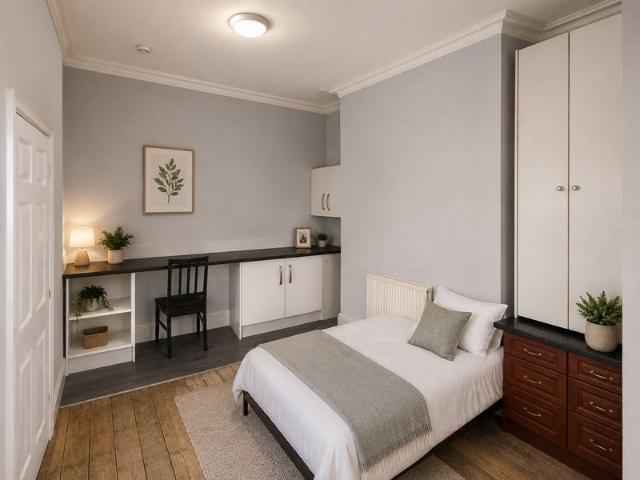 Apartment at Lawefield Lane, Wakefield