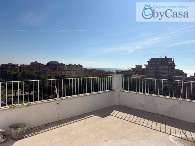 apartment at Ladispoli, centro,Italy