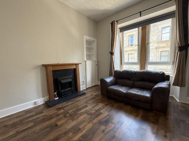 Apartment at Lady Lane, Paisley