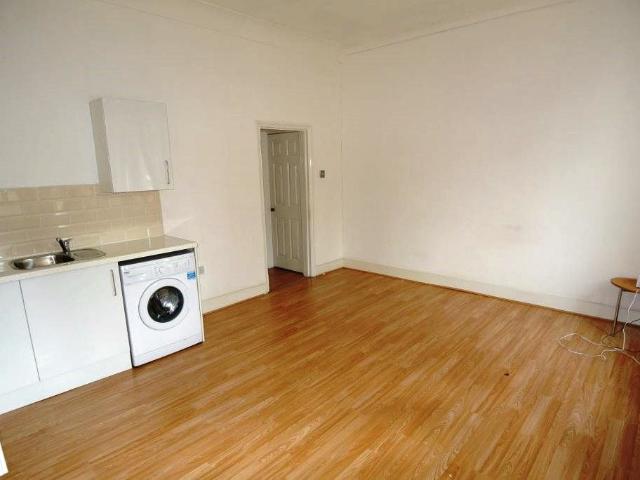 Apartment at Ladywell Road, Greater London