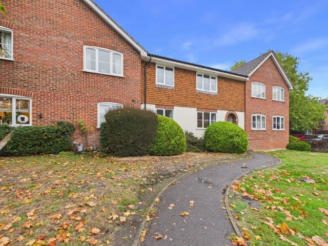 Apartment at Laird Court, Surrey Heath