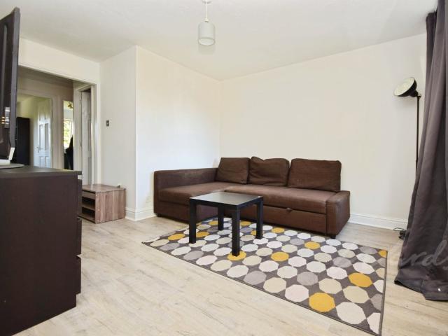 Apartment at Lakemead, Ashford