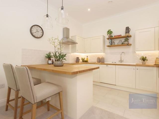 Apartment at Lambourne Road, Epping Forest