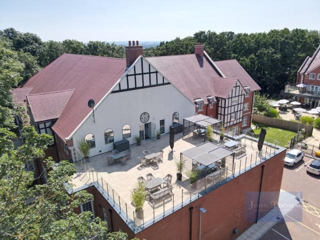 Apartment at Lambourne Road, Epping Forest