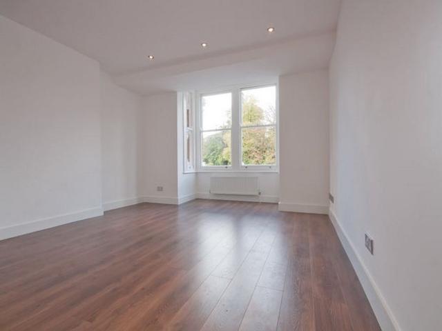 Apartment at Lancaster Avenue, Greater London