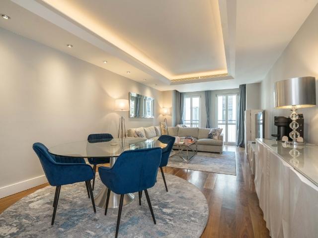 Apartment at Lancelot Place, City of Westminster