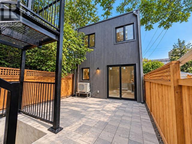 apartment at LANEWAY 269 BRUNSWICK AVENUE, Toronto, Ontario, M5S2M6