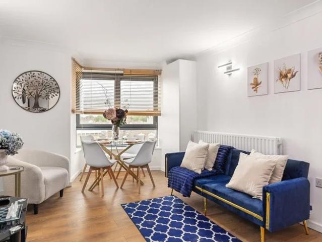 Apartment at Lewis Gardens, Greater London
