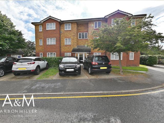 Apartment at Lewis Way, Greater London