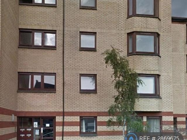 Apartment at Leyden Court, Glasgow