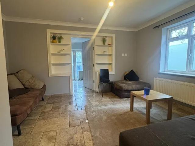 Apartment at Leaf Way, St Albans