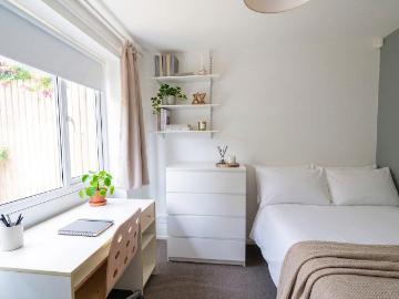Apartment at Leahurst Crescent, Birmingham