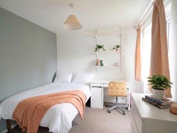 Apartment at Leahurst Crescent, Birmingham