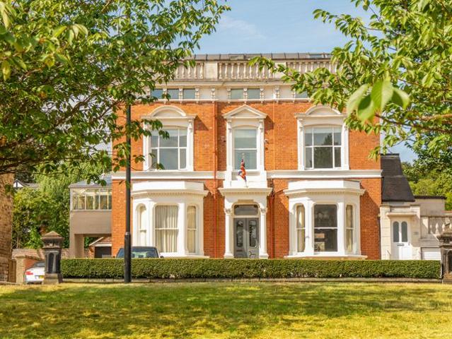 Apartment at Leeds Road, Harrogate