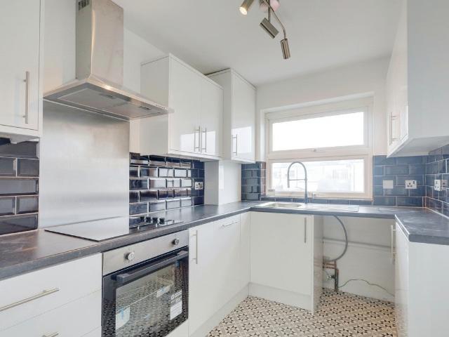 Apartment at Woodside, Southend on Sea