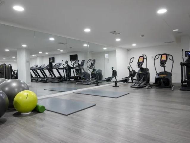 Apartment at Leman Street, Greater London