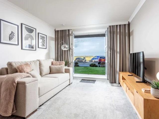 Apartment at Links Road, Prestwick