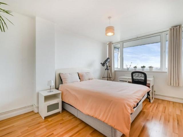 Apartment at Linstead Way, Greater London