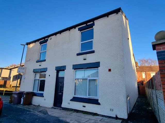 Apartment at Lionel Street, St Helens