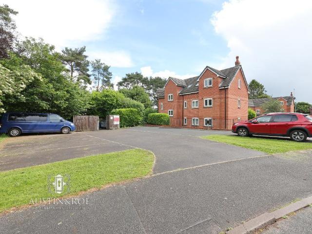 Apartment at Lister Grove, Stafford