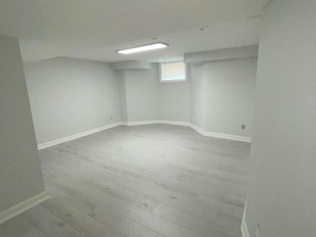 apartment at LWR LVL 18 REUBEN AVENUE, Toronto, Ontario, M9M1E5