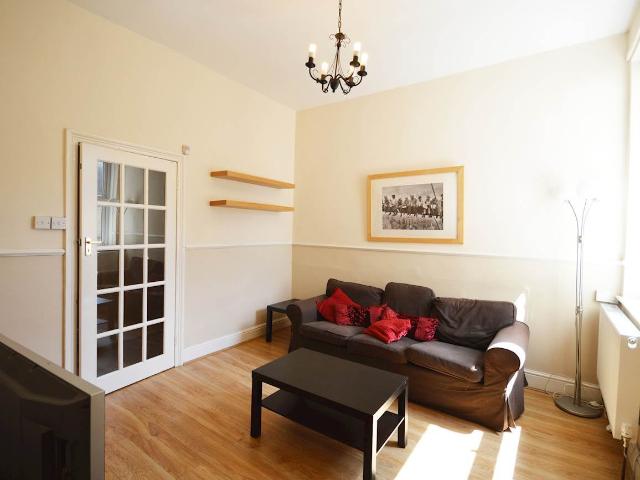 Apartment at Lyndhurst Avenue, Newcastle upon Tyne