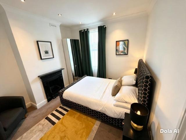 Apartment at Lynton Road, Greater London