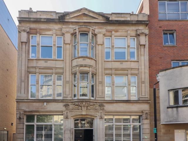 Apartment at Mount Stuart Square, Cardiff