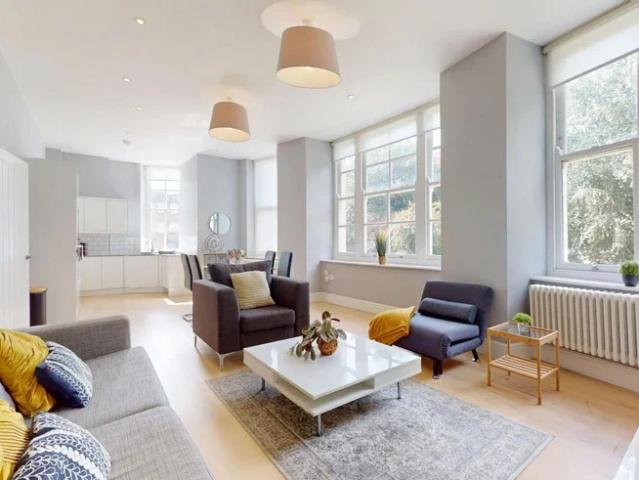 Apartment at Mount Stuart Square, Cardiff