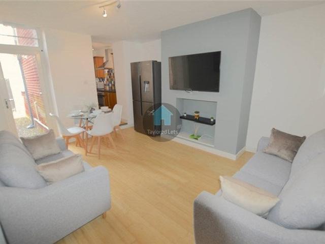 Apartment at Mowbray Street, Newcastle upon Tyne