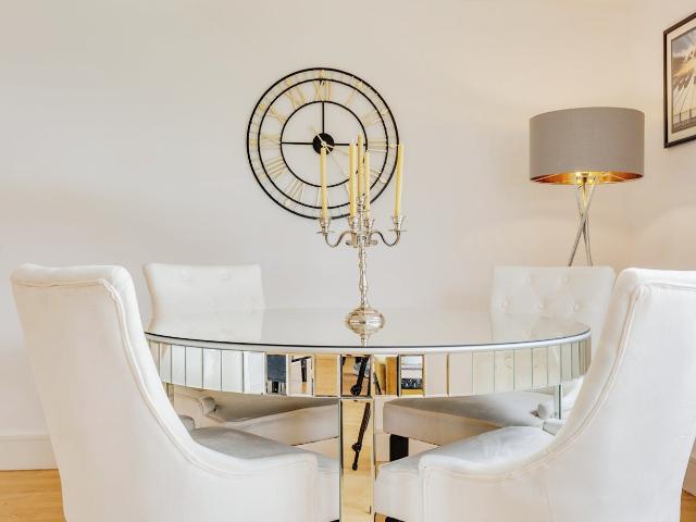Apartment at Monck Street, City of Westminster