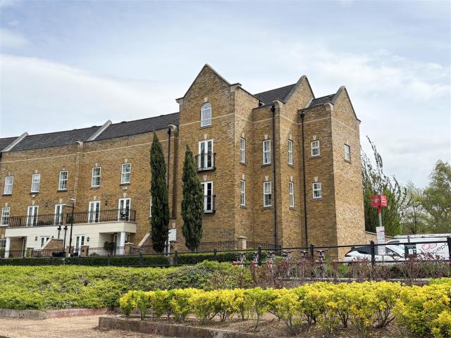 Apartment at Monellan Crescent, Milton Keynes
