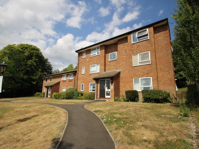 Apartment at Montana Close, Greater London