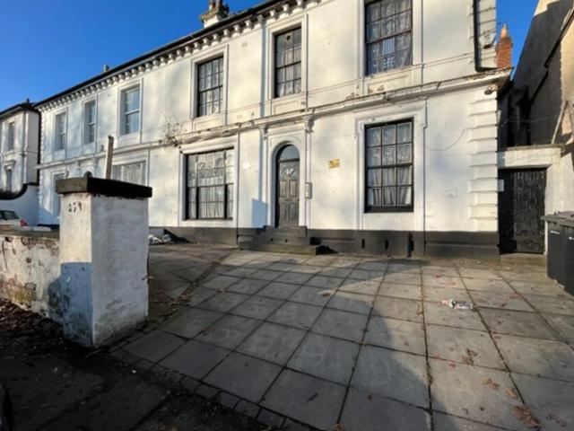Apartment at Monument Road, Birmingham