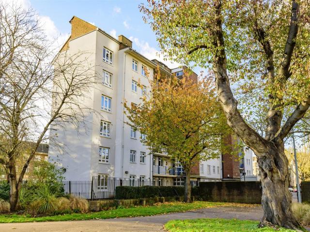 Apartment at Moodkee Street, Greater London
