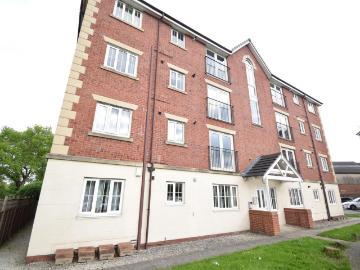Apartment at Moorcroft, Wakefield
