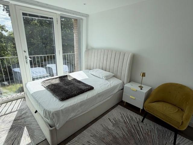 Apartment at Moorhen Drive, Greater London