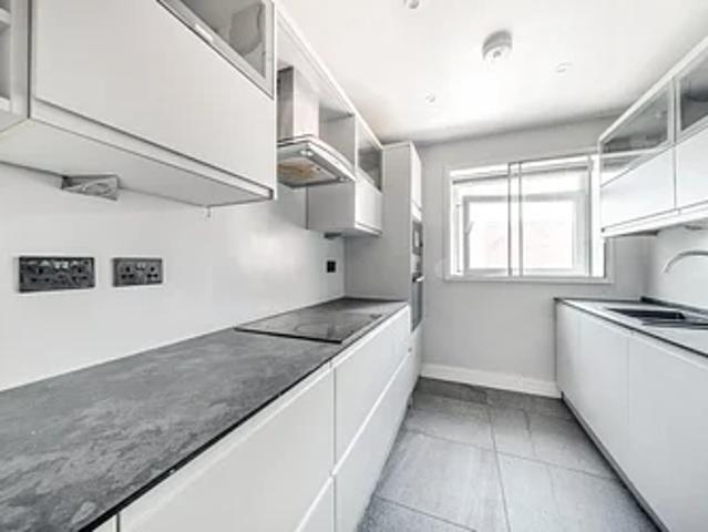 Apartment at Morden Road, Greater London