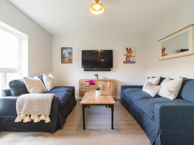 Apartment at Morrison Circus, City of Edinburgh