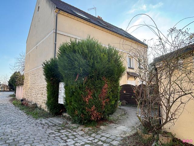 apartment at Maurecourt