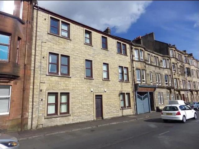 Apartment at Maxwellton Street, Paisley