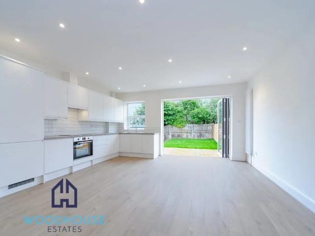 Apartment at Macdonald Road, Greater London