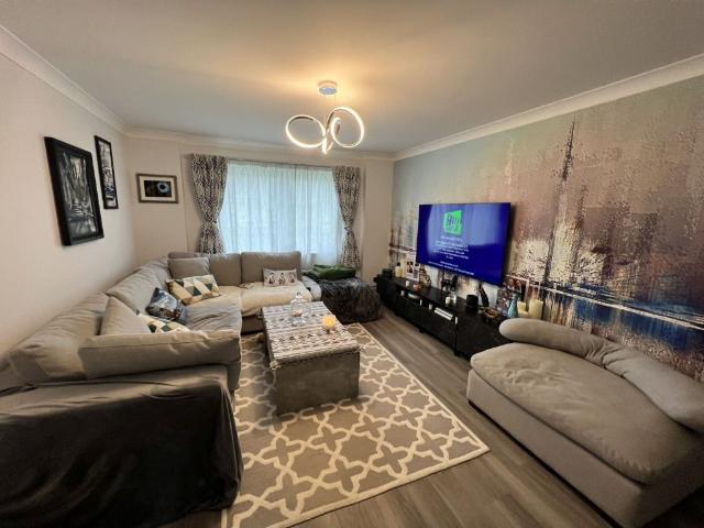 Apartment at Mackie Place, Westhill