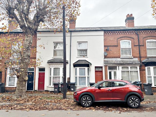 Apartment at Madeley Road, Birmingham