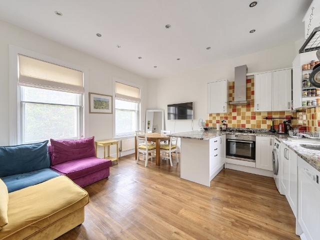 Apartment at Maida Vale, City of Westminster