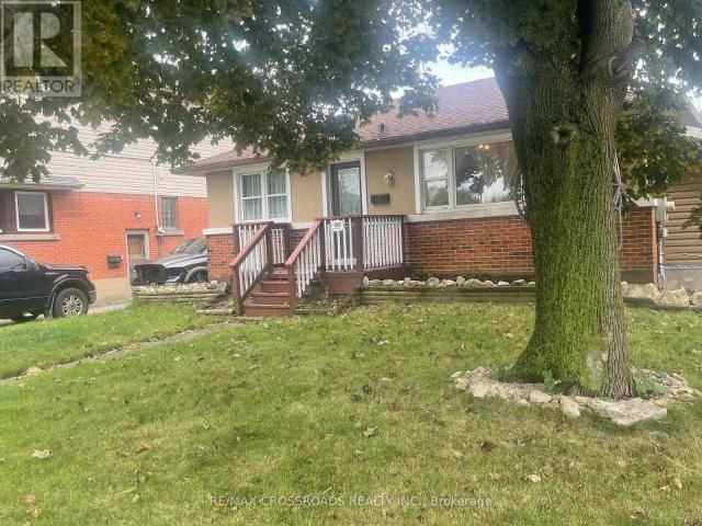 apartment at MAIN 493 UPPER GAGE AVENUE, Hamilton, Ontario, L8V4J2