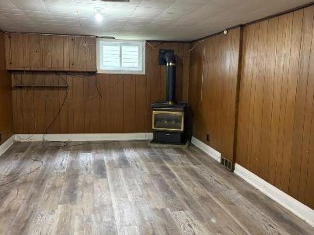 apartment at MAIN 5904 CARMAN STREET, Niagara Falls, Ontario, L2J1S1