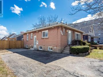 apartment at MAIN 67 SEVEN OAKS DRIVE, Hamilton, Ontario, L9A4E3